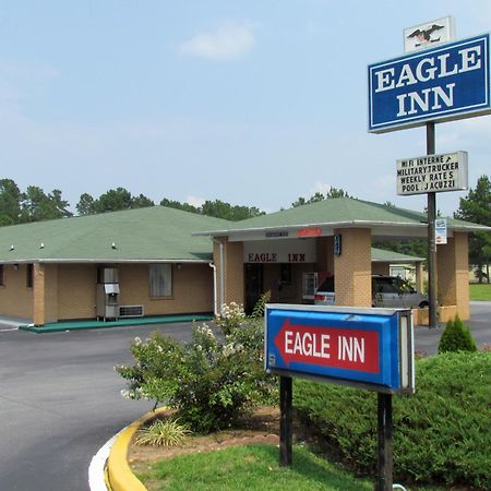 Eagle Inn Съмтър Екстериор снимка