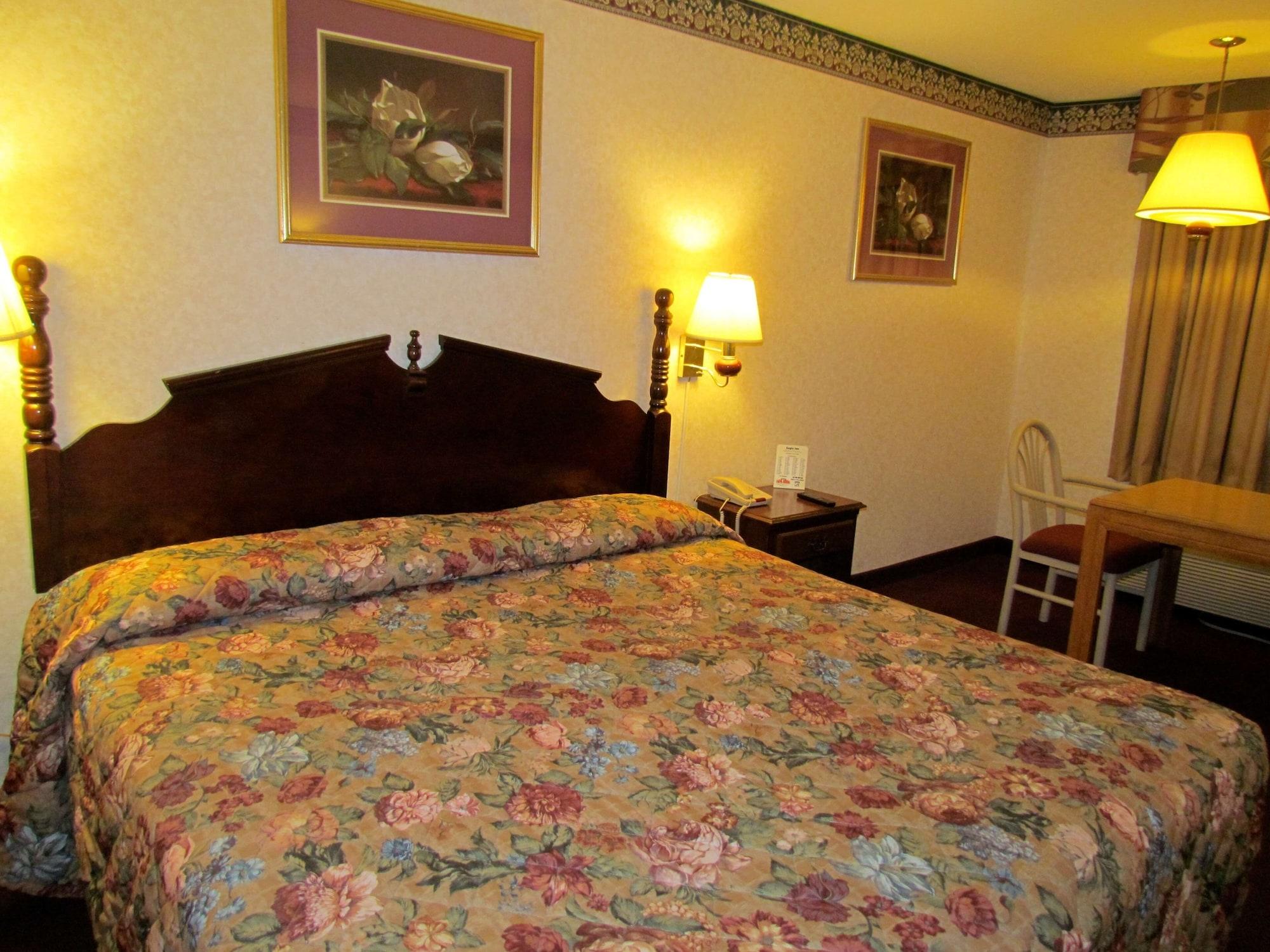 Eagle Inn Съмтър Екстериор снимка